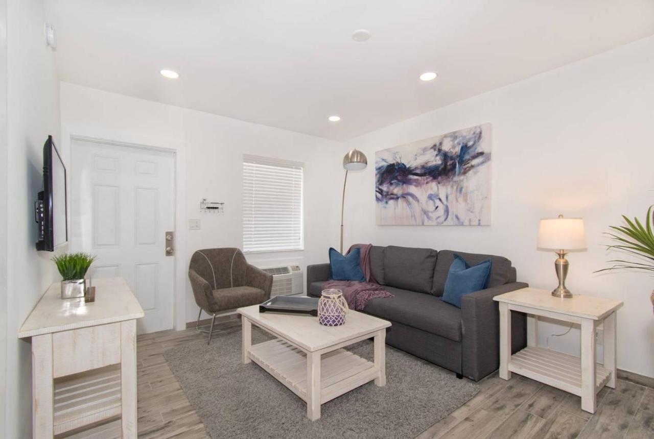 Lovely 1Br W Parking Space & Walk To The Beach #7 Голливуд Экстерьер фото
